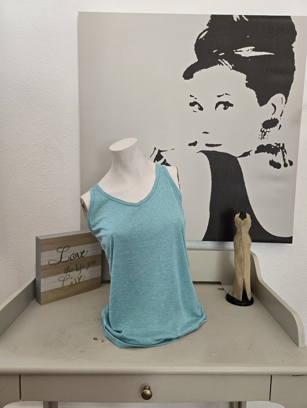 NWT Womens Champion Lightweight Teal Tank Top Color Breezy Green Size Medium
